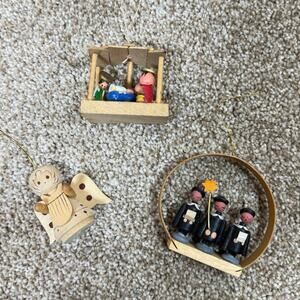 VTG Christmas Ornaments erzgebirge style nativity Painted Set of 3 wooden